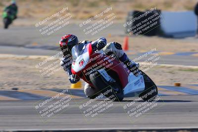 media/Dec-10-2023-SoCal Trackdays (Sun) [[0ce70f5433]]/Turn 2 (10am)/